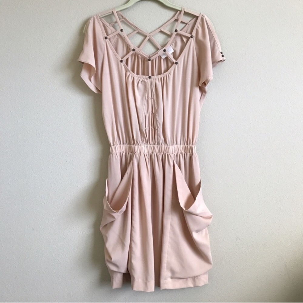 Lulus light pink Aztec dress with pockets